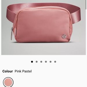 Lululemon Everywhere belt bag pink pastel